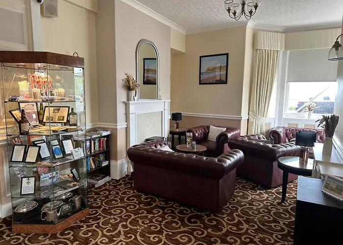 Clifton Hotel